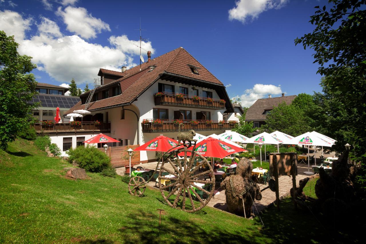 Hotel Cortina Hoechenschwand Exterior photo